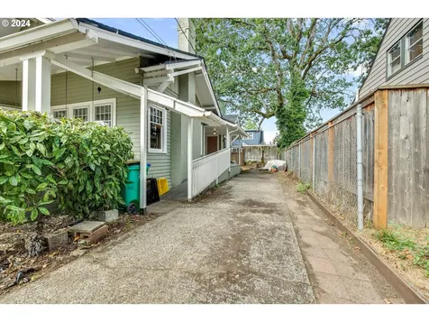 3133 Ne 45th Avenue Portland OR 97213