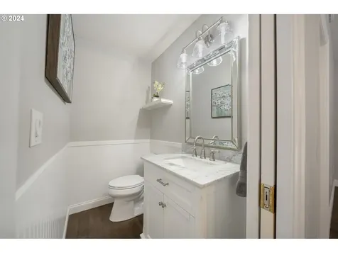 1812 Nw 38th Avenue Camas WA 98607