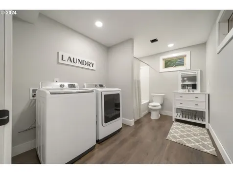 1812 Nw 38th Avenue Camas WA 98607