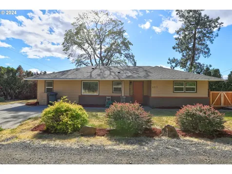 401 W 20th Street The Dalles OR 97058
