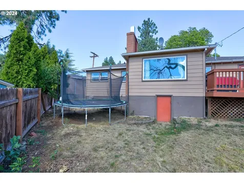 401 W 20th Street The Dalles OR 97058