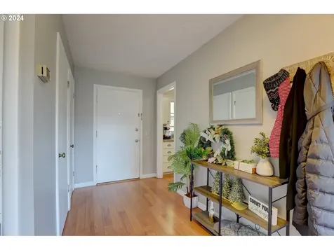 401 W 20th Street The Dalles OR 97058