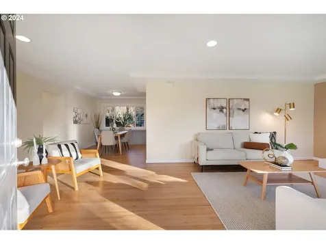 1328 SE 120th Avenue Portland OR 97216