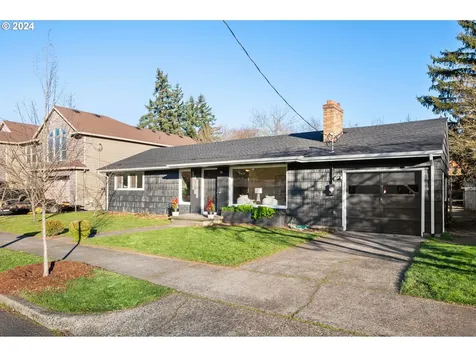 1328 SE 120th Avenue Portland OR 97216
