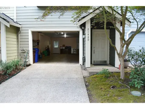 21420 NE Willow Glen Road Fairview OR 97024