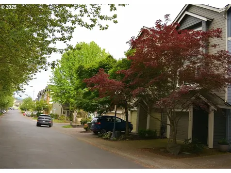 21420 NE Willow Glen Road Fairview OR 97024