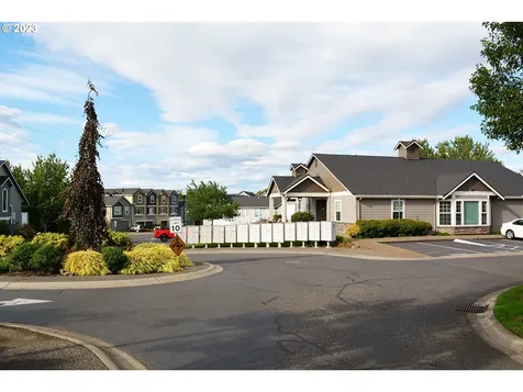 21420 NE Willow Glen Road Fairview OR 97024