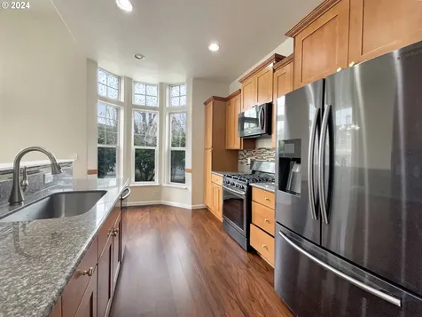 4612 NW Gannet Terrace Portland OR 97229