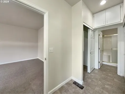 4612 NW Gannet Terrace Portland OR 97229