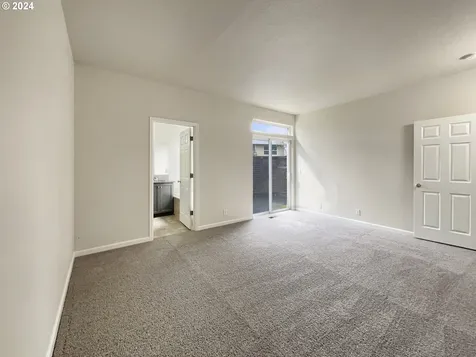 4612 NW Gannet Terrace Portland OR 97229