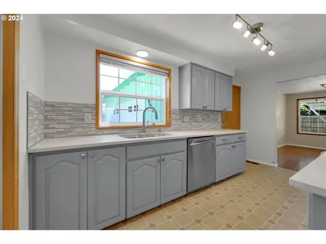 1162 Lorella Avenue Eugene OR 97401
