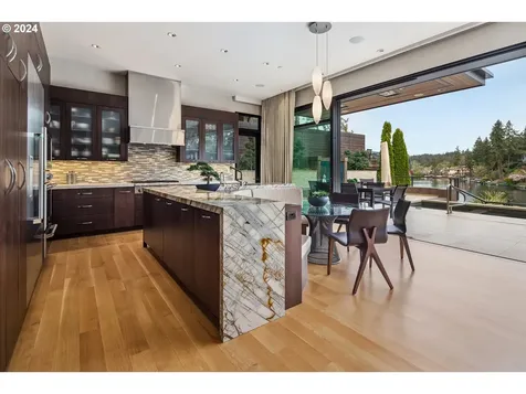 1007 Lake Front Road Lake Oswego OR 97034