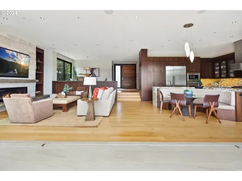 1007 Lake Front Road Lake Oswego OR 97034