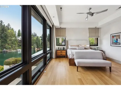 1007 Lake Front Road Lake Oswego OR 97034