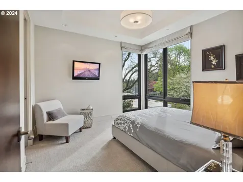 1007 Lake Front Road Lake Oswego OR 97034