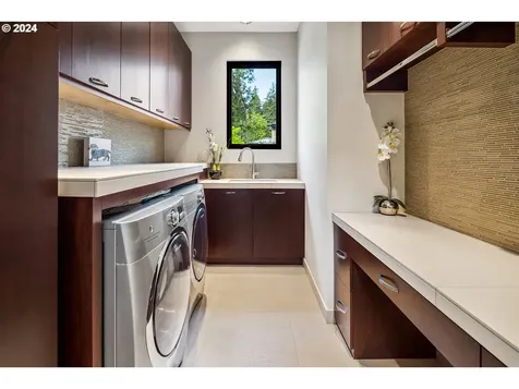 1007 Lake Front Road Lake Oswego OR 97034