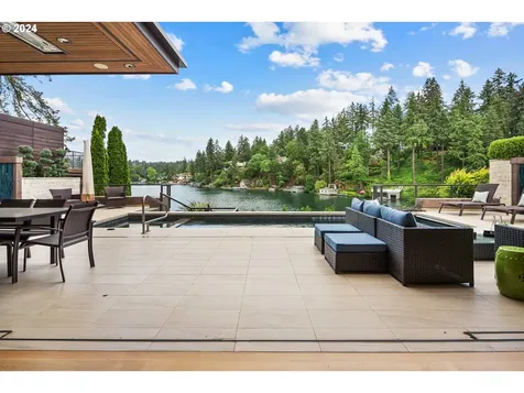 1007 Lake Front Road Lake Oswego OR 97034