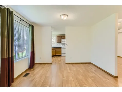 1335 Alyssum Avenue Forest Grove OR 97116