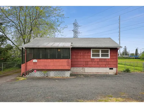 1905 Nw Birdsdale Avenue Gresham OR 97030