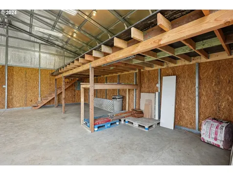 1905 Nw Birdsdale Avenue Gresham OR 97030