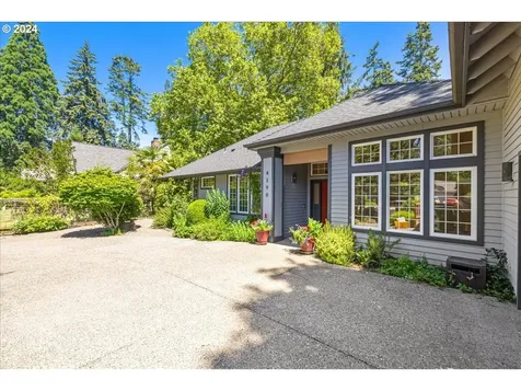 4390 Sw Parkview Avenue Portland OR 97225