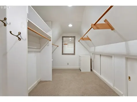 3433 SE Henry Street Portland OR 97202