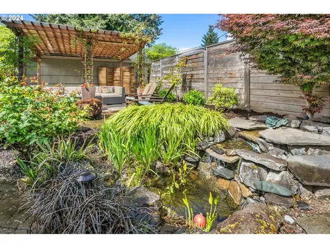 3433 SE Henry Street Portland OR 97202