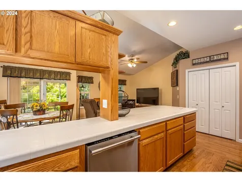 88030 Windleaf Way Florence OR 97439