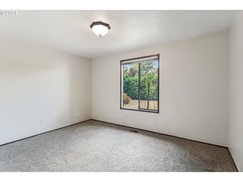 2144 NE 137th Avenue Portland OR 97230