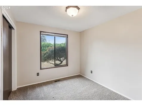 2144 NE 137th Avenue Portland OR 97230