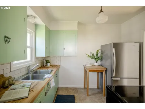 1600 Ne 63rd Avenue Portland OR 97213