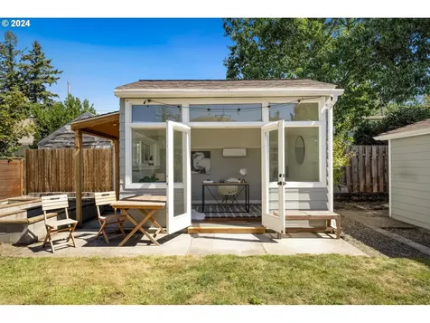 1600 Ne 63rd Avenue Portland OR 97213