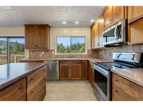 700 Ne 390th Avenue Washougal WA 98671