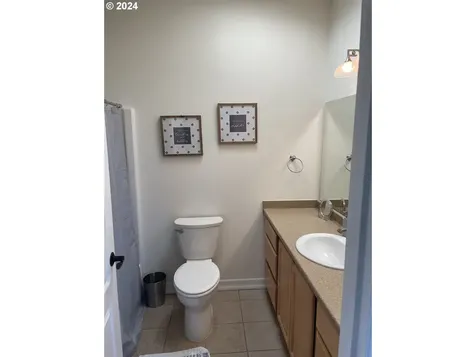 1174 Nautical Lane Coos Bay OR 97420