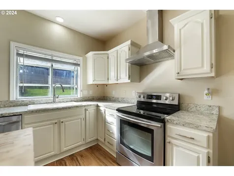 2740 Foxhaven Drive Se Salem OR 97306