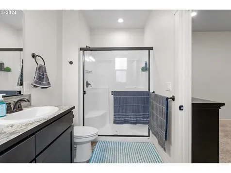 845 E Autumn Avenue Hermiston OR 97838