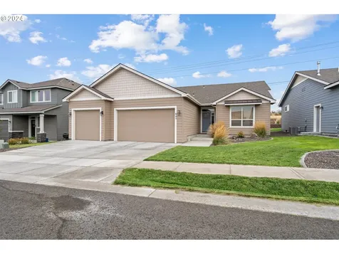 845 E Autumn Avenue Hermiston OR 97838