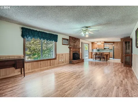 2112 NE 128th Avenue Vancouver WA 98684