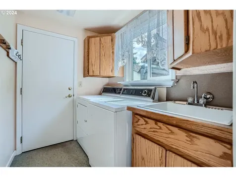 2112 NE 128th Avenue Vancouver WA 98684