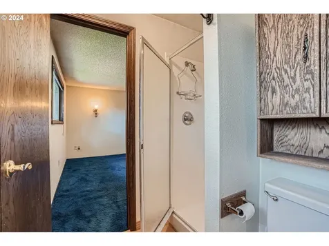 2112 NE 128th Avenue Vancouver WA 98684