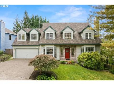 6324 SW Ash Creek Drive Portland OR 97219