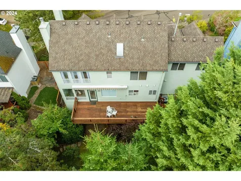 6324 SW Ash Creek Drive Portland OR 97219