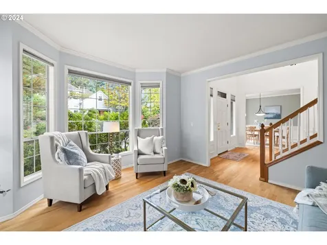 6324 SW Ash Creek Drive Portland OR 97219