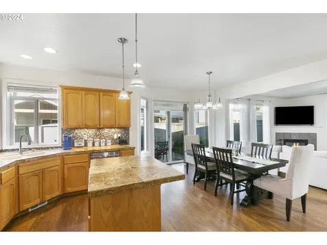 4006 Ne 165th Place Vancouver WA 98682