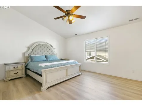 4006 Ne 165th Place Vancouver WA 98682