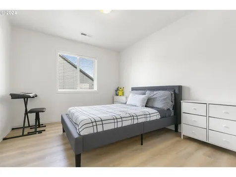 4006 Ne 165th Place Vancouver WA 98682