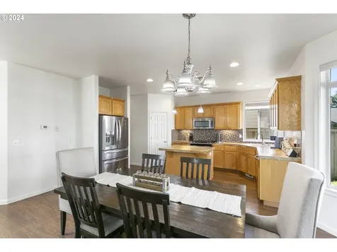 4006 Ne 165th Place Vancouver WA 98682