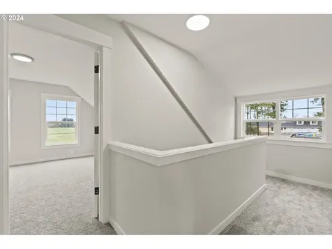 28076 S Dryland Road Canby OR 97013
