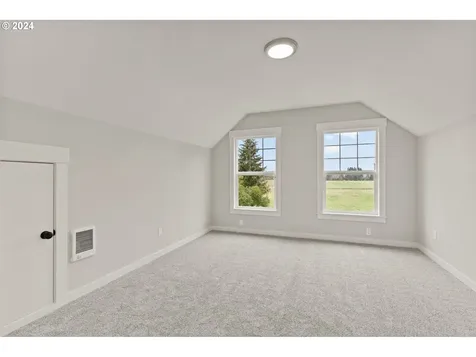 28076 S Dryland Road Canby OR 97013