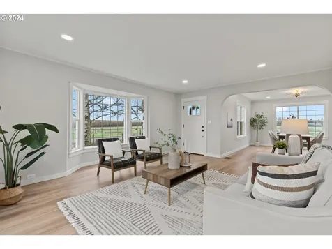 28076 S Dryland Road Canby OR 97013